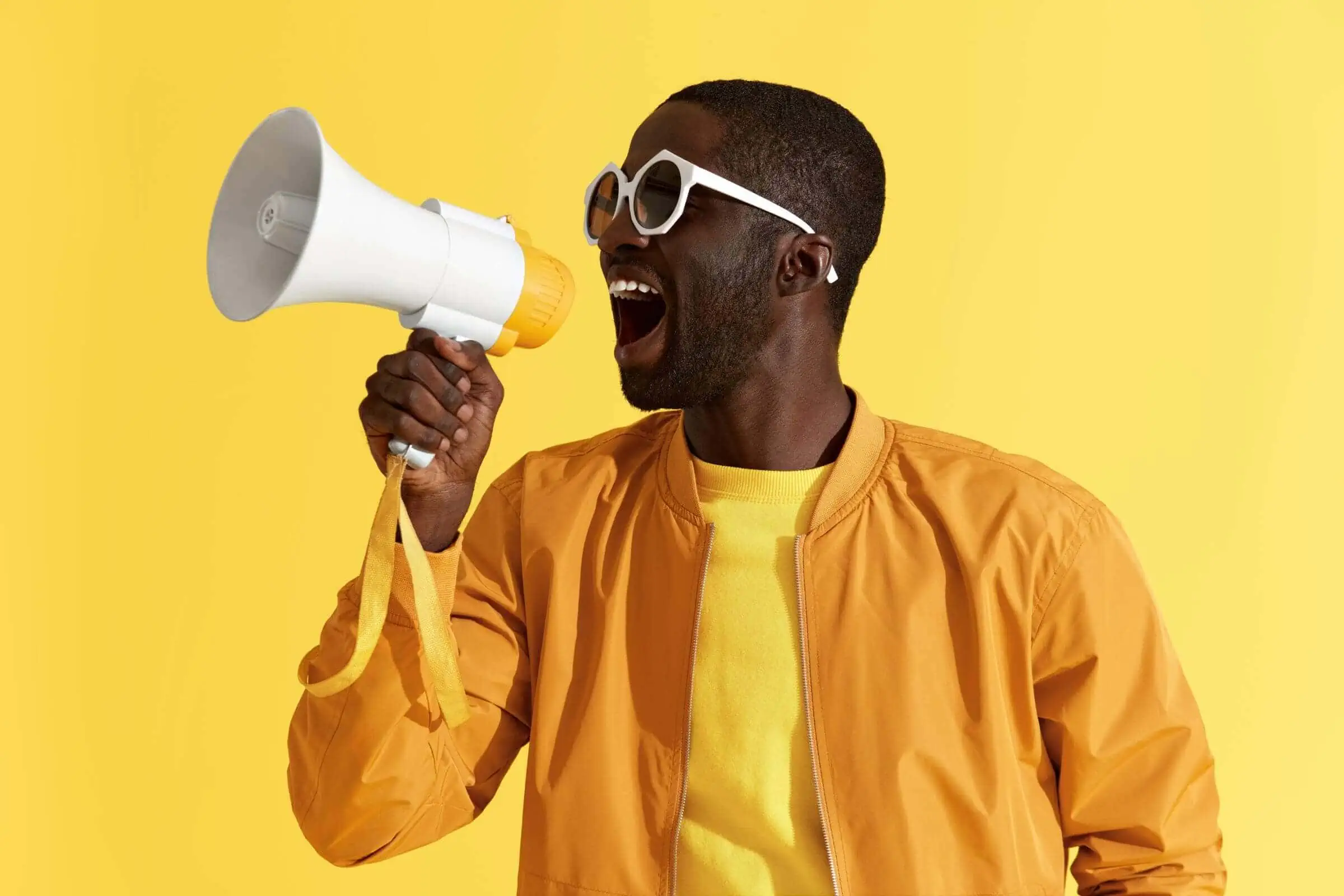 What are retargeting ads